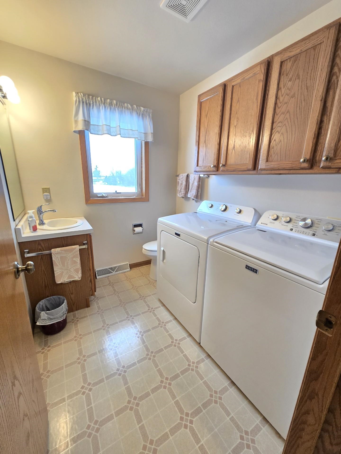 9268 Tri-County Road Ripon, WI 54971 - Photo 19 of 27