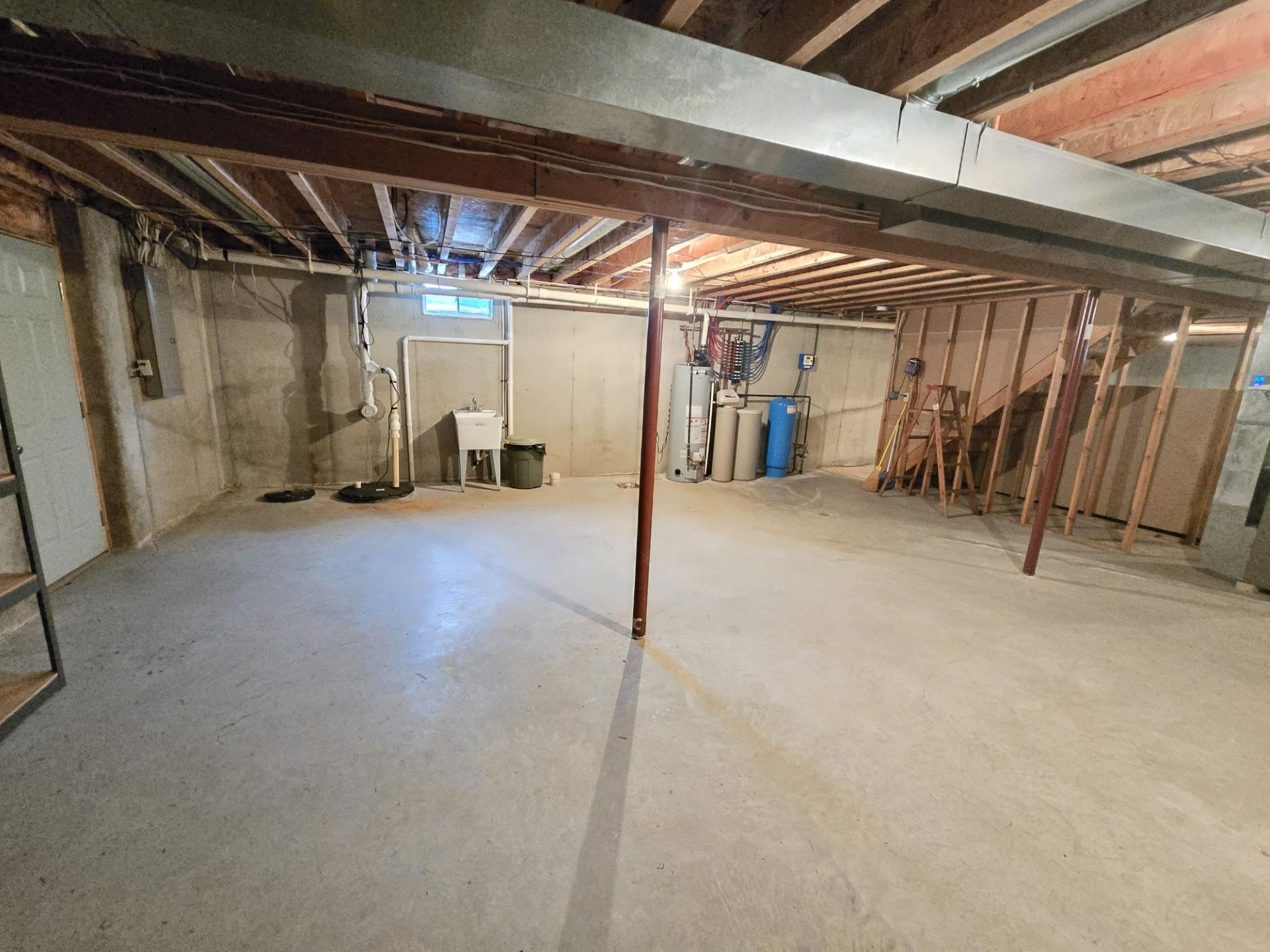 9268 Tri-County Road Ripon, WI 54971 - Photo 25 of 27