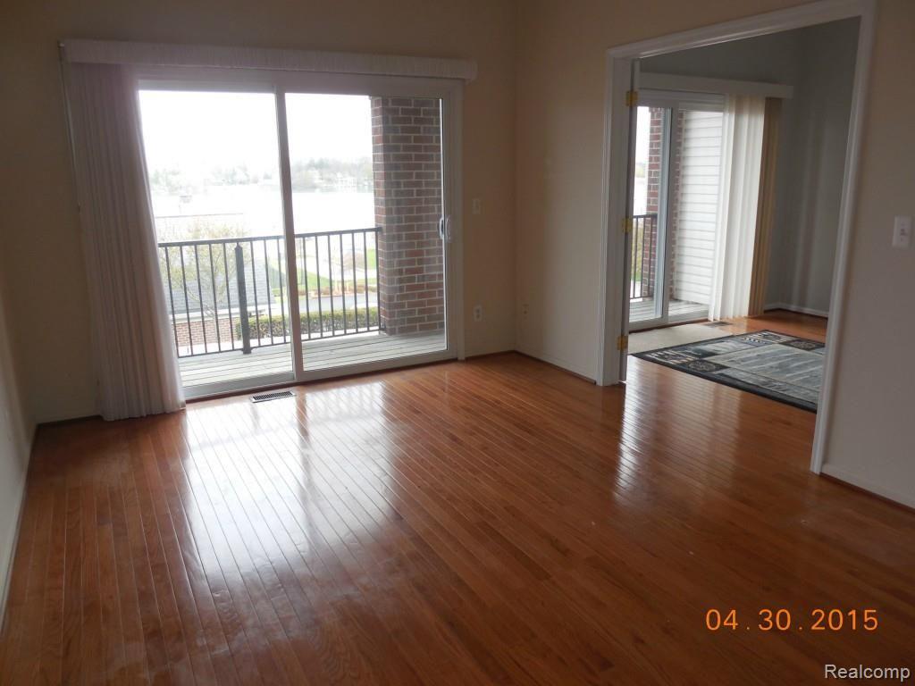 2769 Riverside Drive Trenton, MI 48183 - Photo 8 of 20