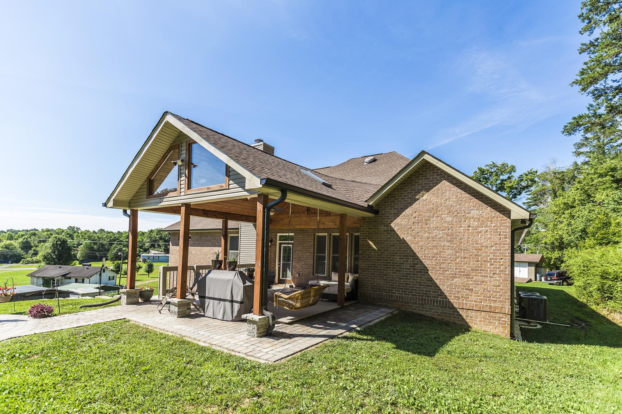 8316 Heiskell Road Powell, TN 37849 - Photo 5 of 33 Gallery Image 5