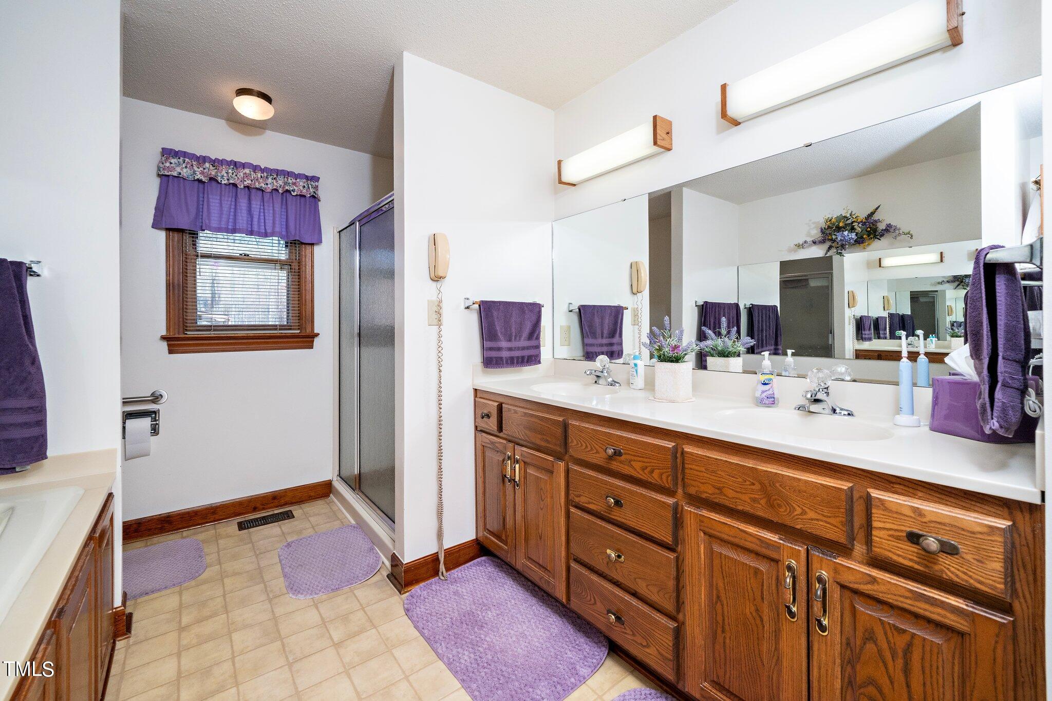 5033 Olde South Road Raleigh, NC 27606 - Photo 14 of 32 14