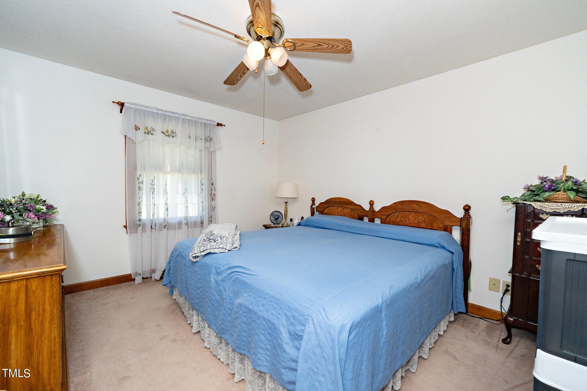 5033 Olde South Road Raleigh, NC 27606 - Photo 15 of 32 15