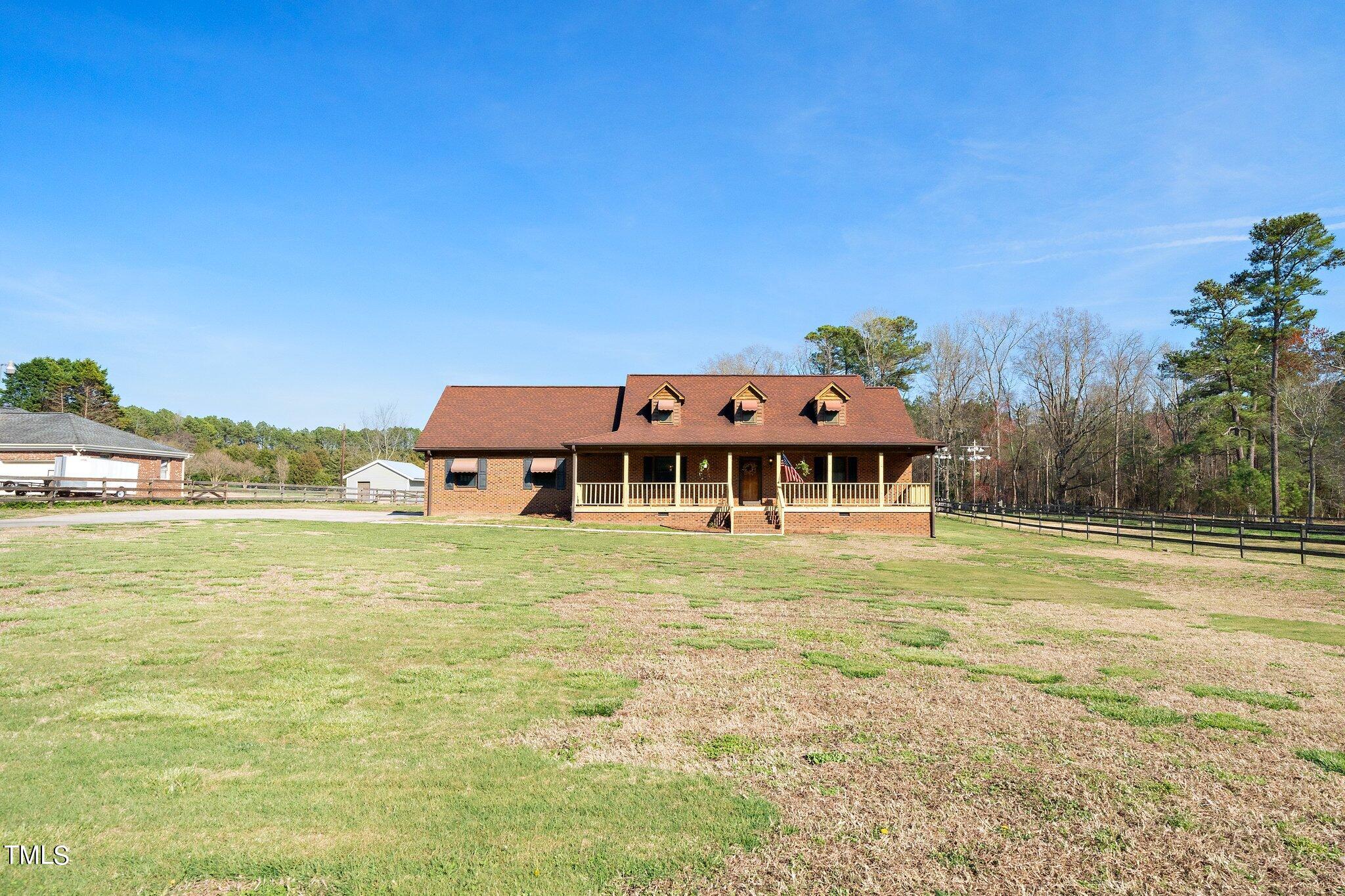 5033 Olde South Road Raleigh, NC 27606 - Photo 2 of 32 2