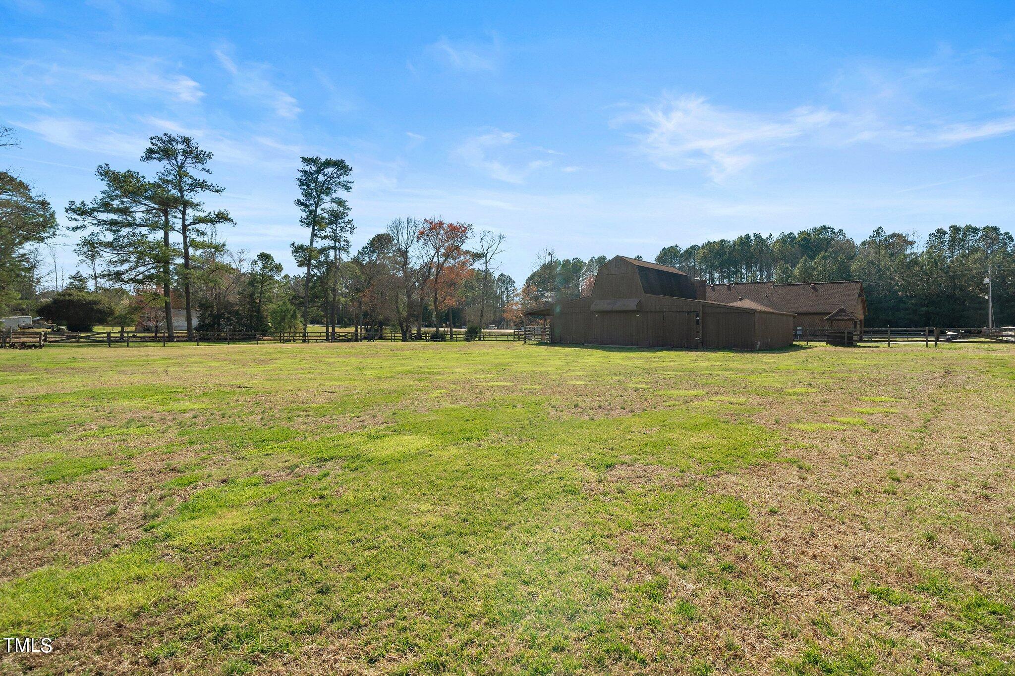 5033 Olde South Road Raleigh, NC 27606 - Photo 25 of 32 25