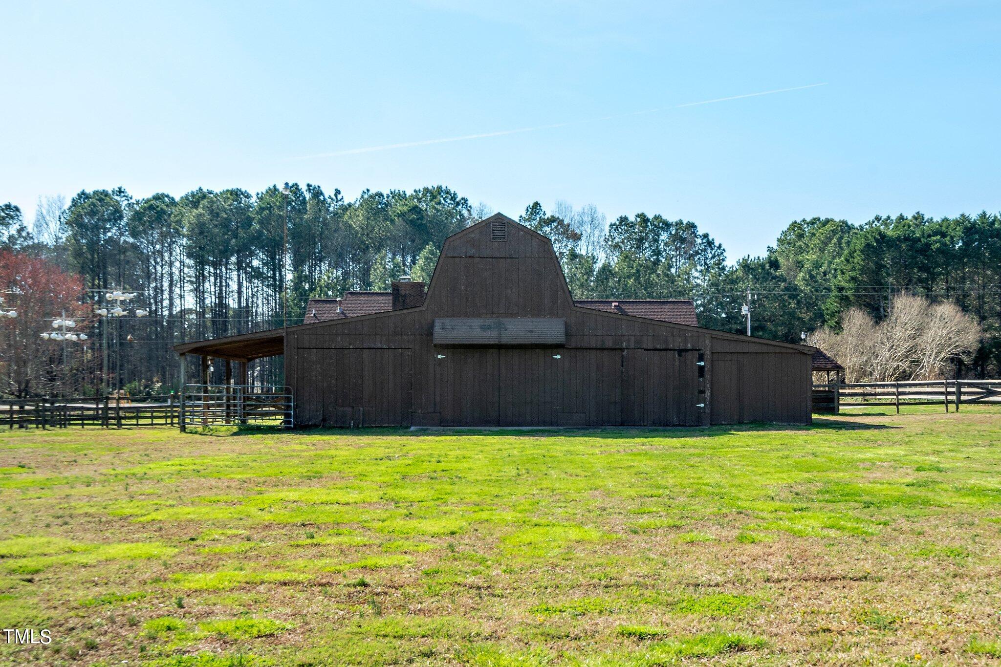 5033 Olde South Road Raleigh, NC 27606 - Photo 26 of 32 26