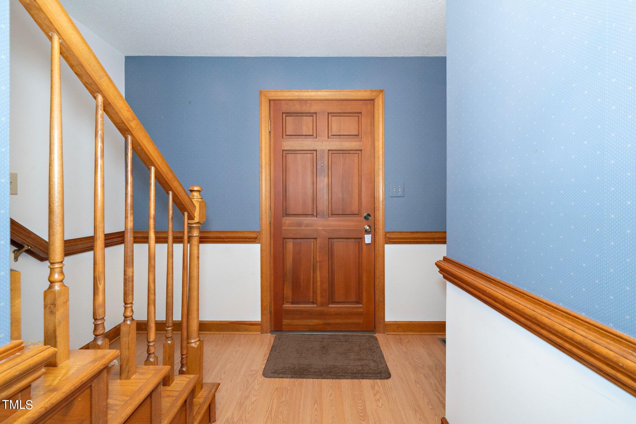 5033 Olde South Road Raleigh, NC 27606 - Photo 5 of 32 5