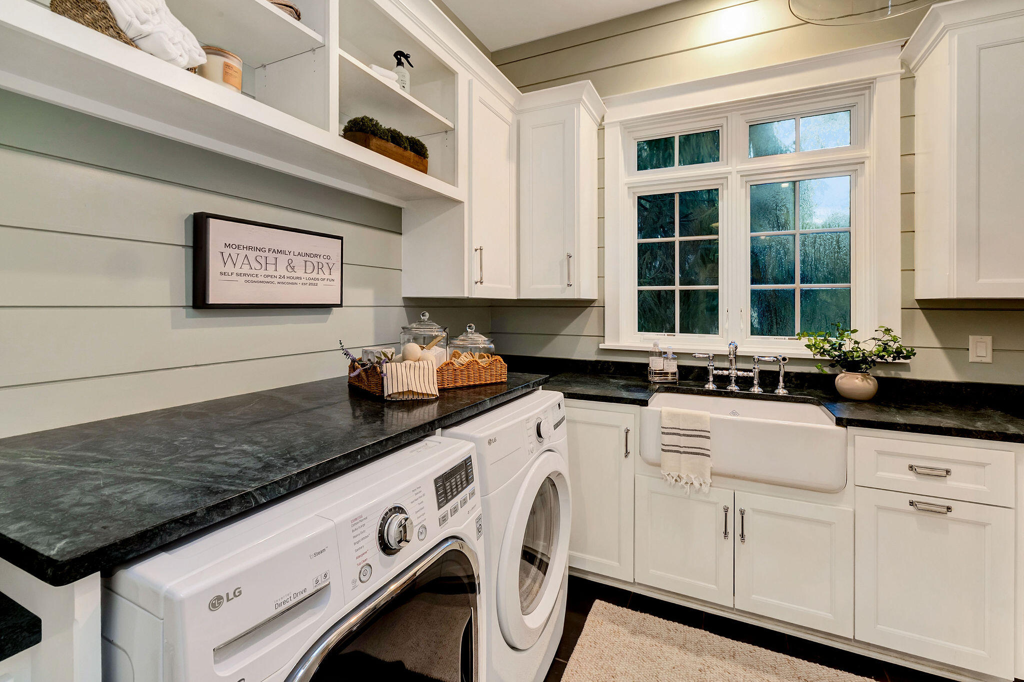 3005 North Silver Cedar Road Summit, WI 53066 - Photo 17 of 28 Laundry Room