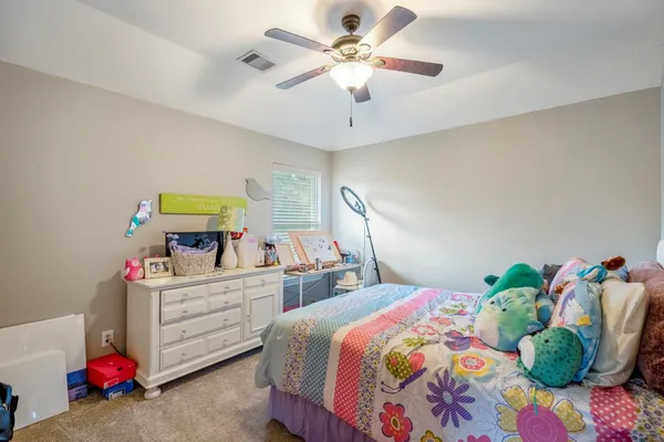 $2,950 | 63 Panterra Way, The Woodlands, TX 77382