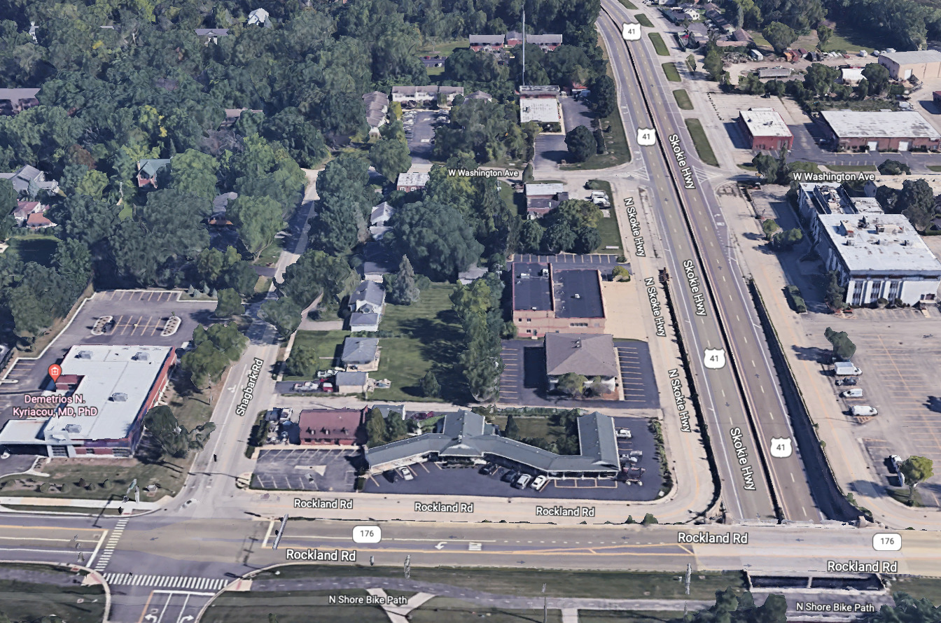 511 Rockland Road Lake Bluff, IL 60044 - Photo 8 of 35 an aerial view of a city