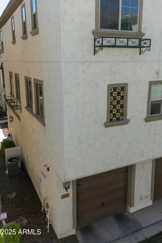 $415,000 | 1743 East Bridgeport Parkway, Gilbert, AZ 85295