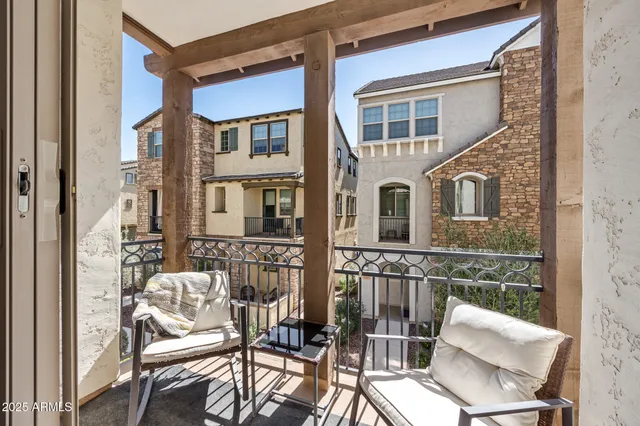 $415,000 | 1743 East Bridgeport Parkway, Gilbert, AZ 85295