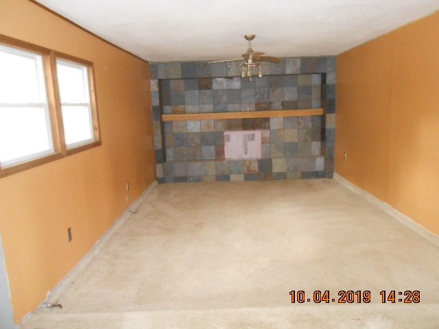 1027 Parkview Drive Decatur, IN 46733 - Photo 6 of 12