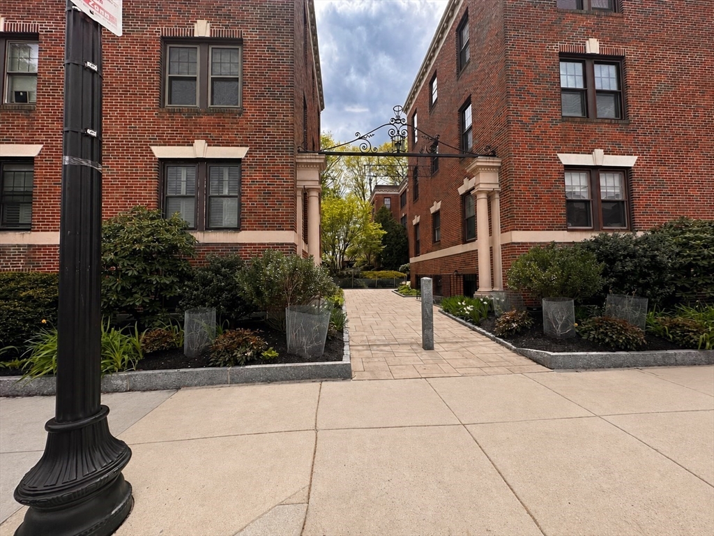 1982 Commonwealth Avenue, Unit 4 Boston, MA 02135 - Photo 17 of 17