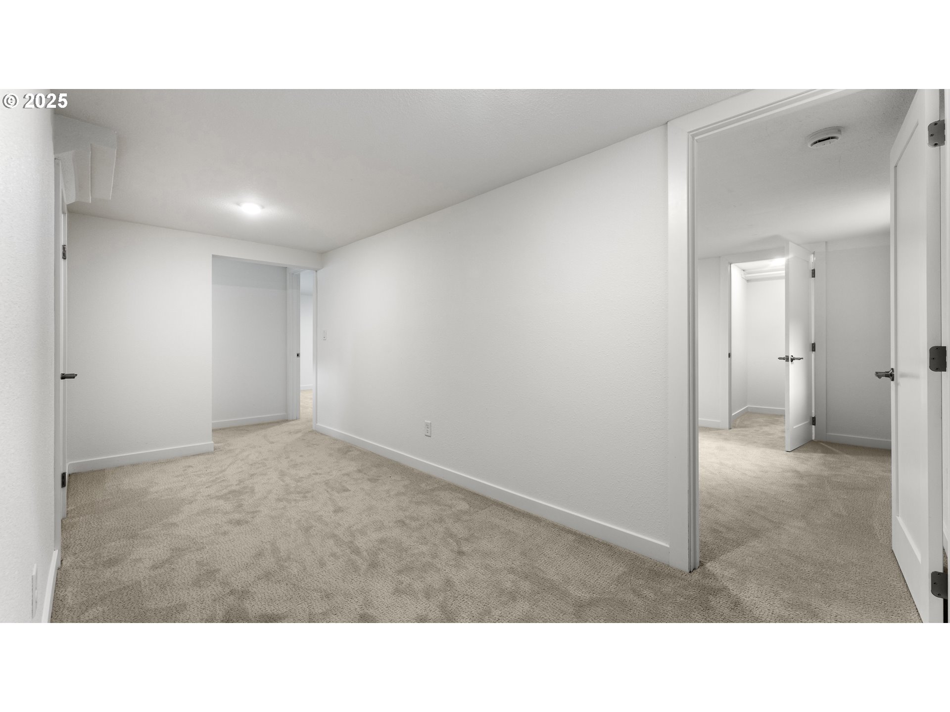 1838 Northeast 65th Avenue Portland, OR 97213 - Photo 18 of 40