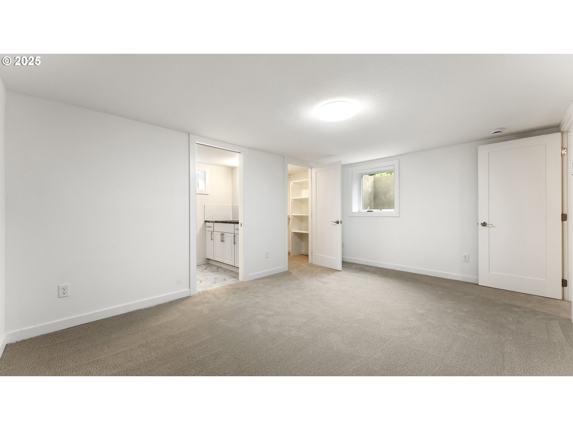 1838 Northeast 65th Avenue Portland, OR 97213 - Photo 20 of 40