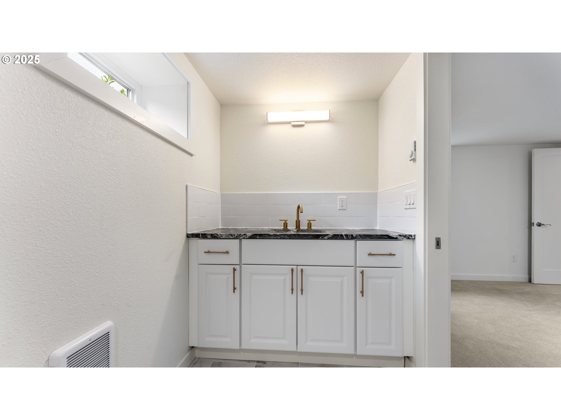 1838 Northeast 65th Avenue Portland, OR 97213 - Photo 23 of 40