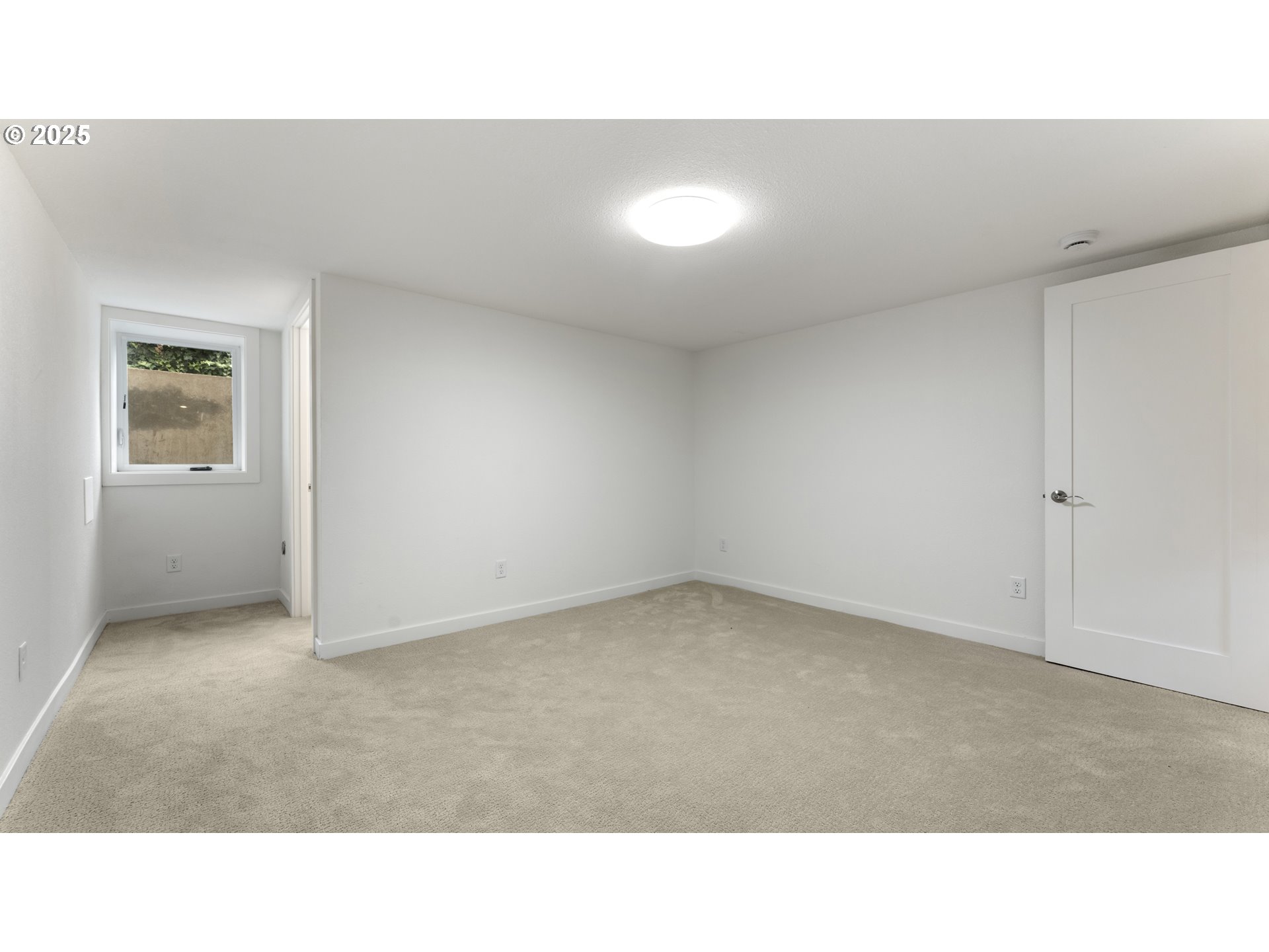 1838 Northeast 65th Avenue Portland, OR 97213 - Photo 27 of 40