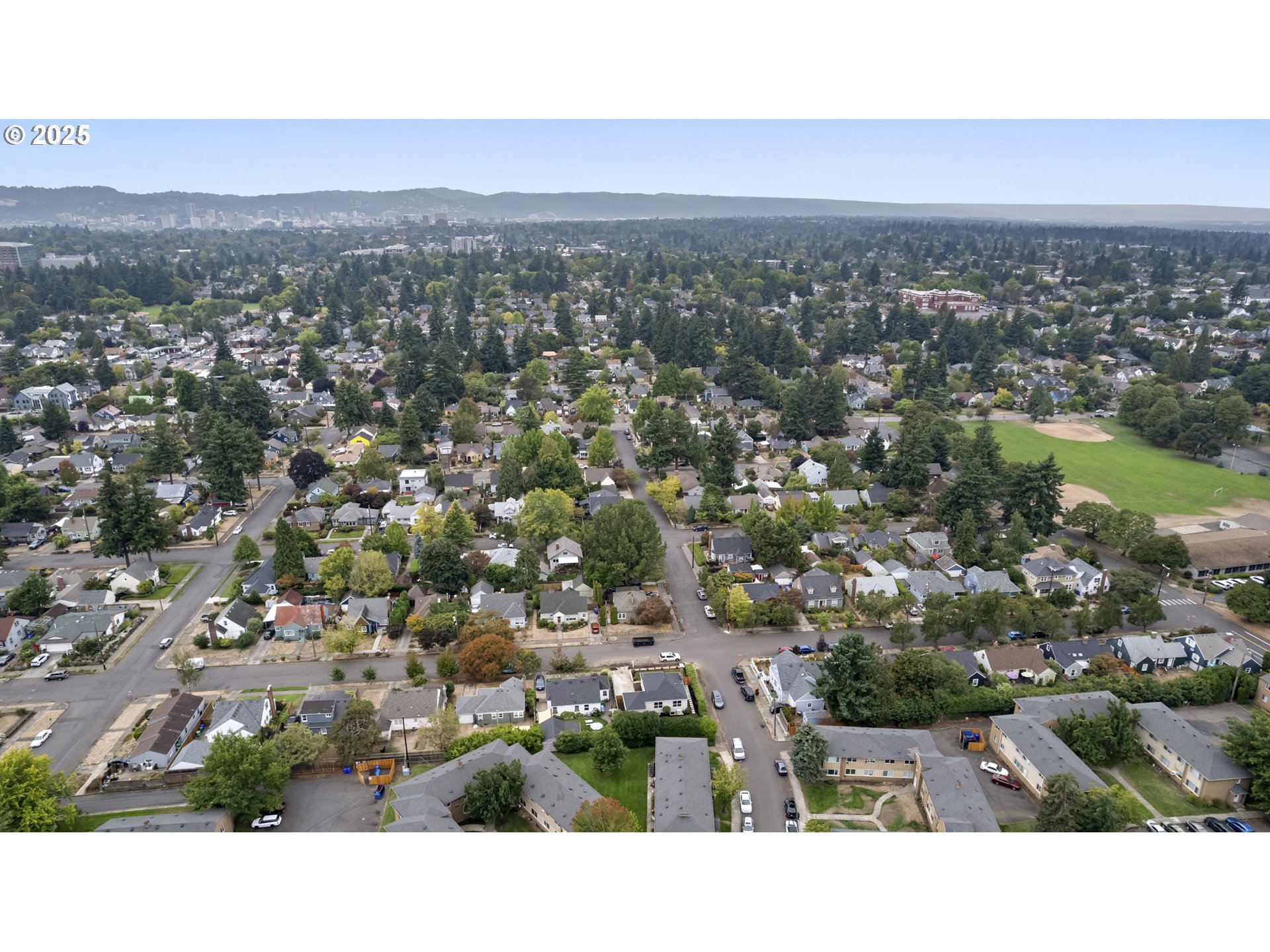 1838 Northeast 65th Avenue Portland, OR 97213 - Photo 34 of 40