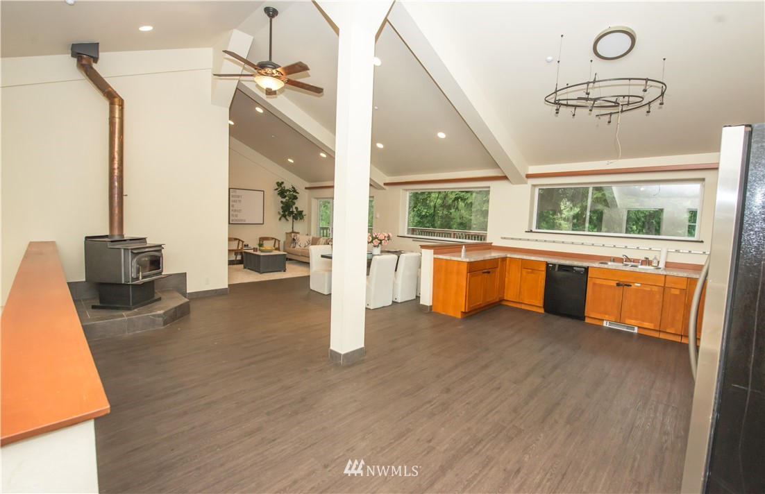 13219 Odell Road Northeast Duvall, WA 98019 - Photo 10 of 32 Gallery Image 10