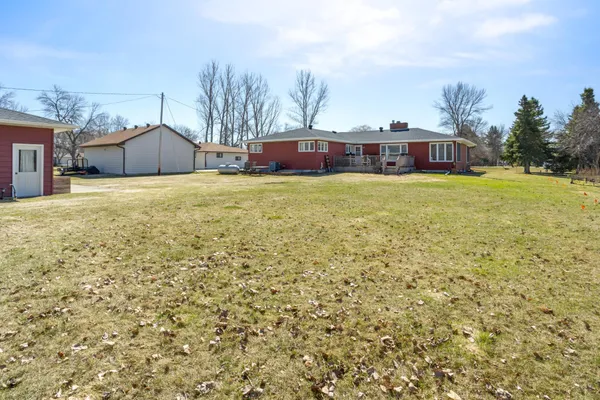 $412,500 | 4122 40th Avenue South, Moorhead, MN 56560