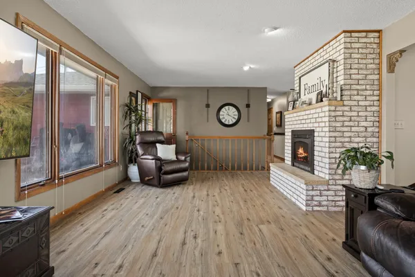 $412,500 | 4122 40th Avenue South, Moorhead, MN 56560