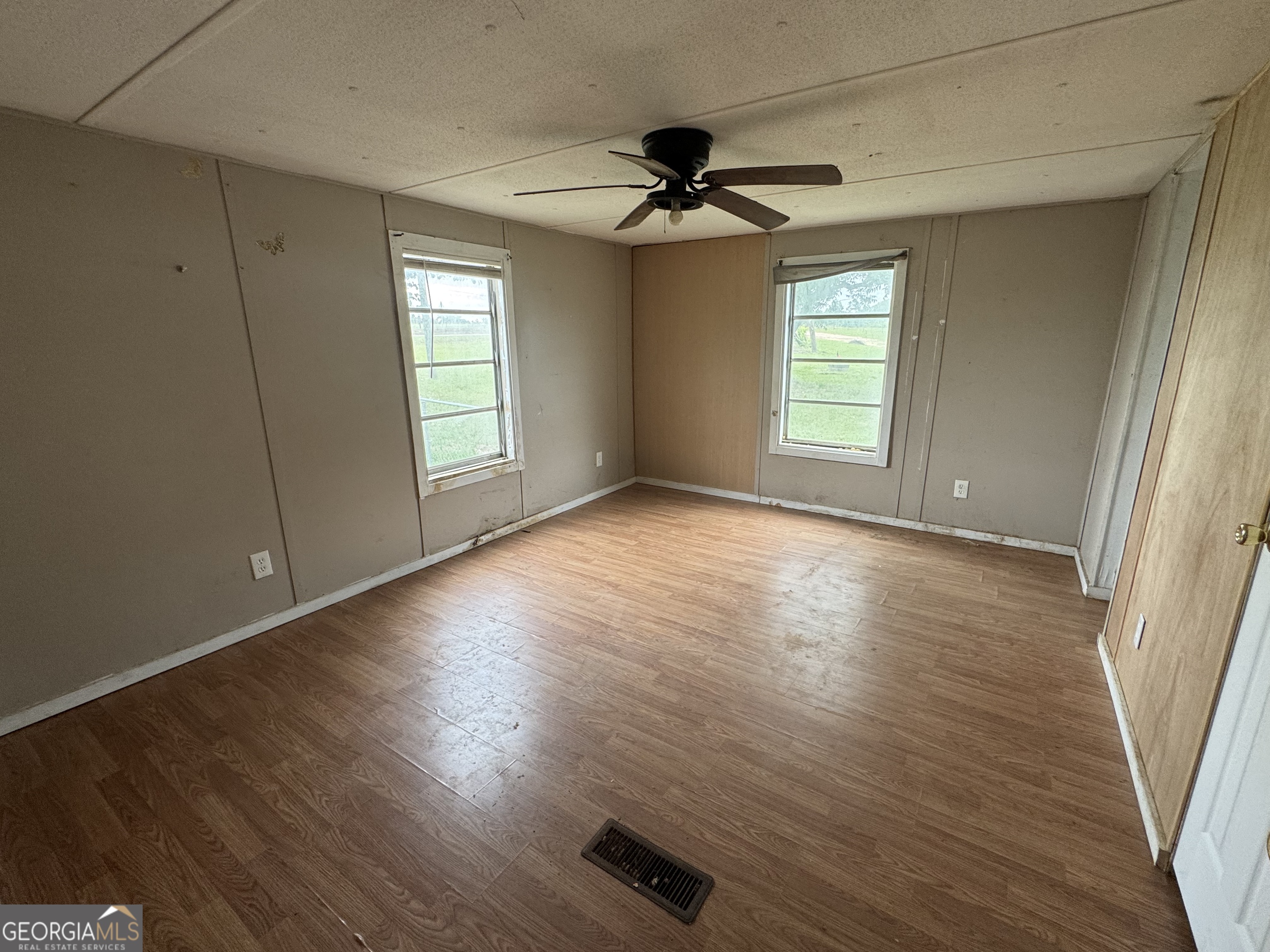 903 Sam Beasley Road Uvalda, GA 30473 - Photo 4 of 10