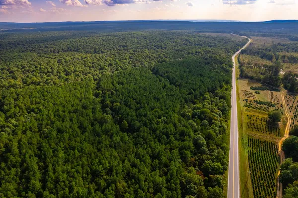 $2,400,000 | 16226 Highway 50, Altamont, TN 37301