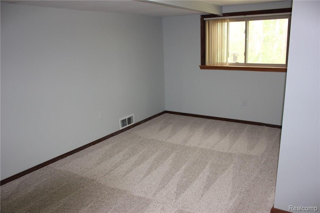 2254 Atwell Road Attica, MI 48412 - Photo 16 of 47 IMG_4139.JPG