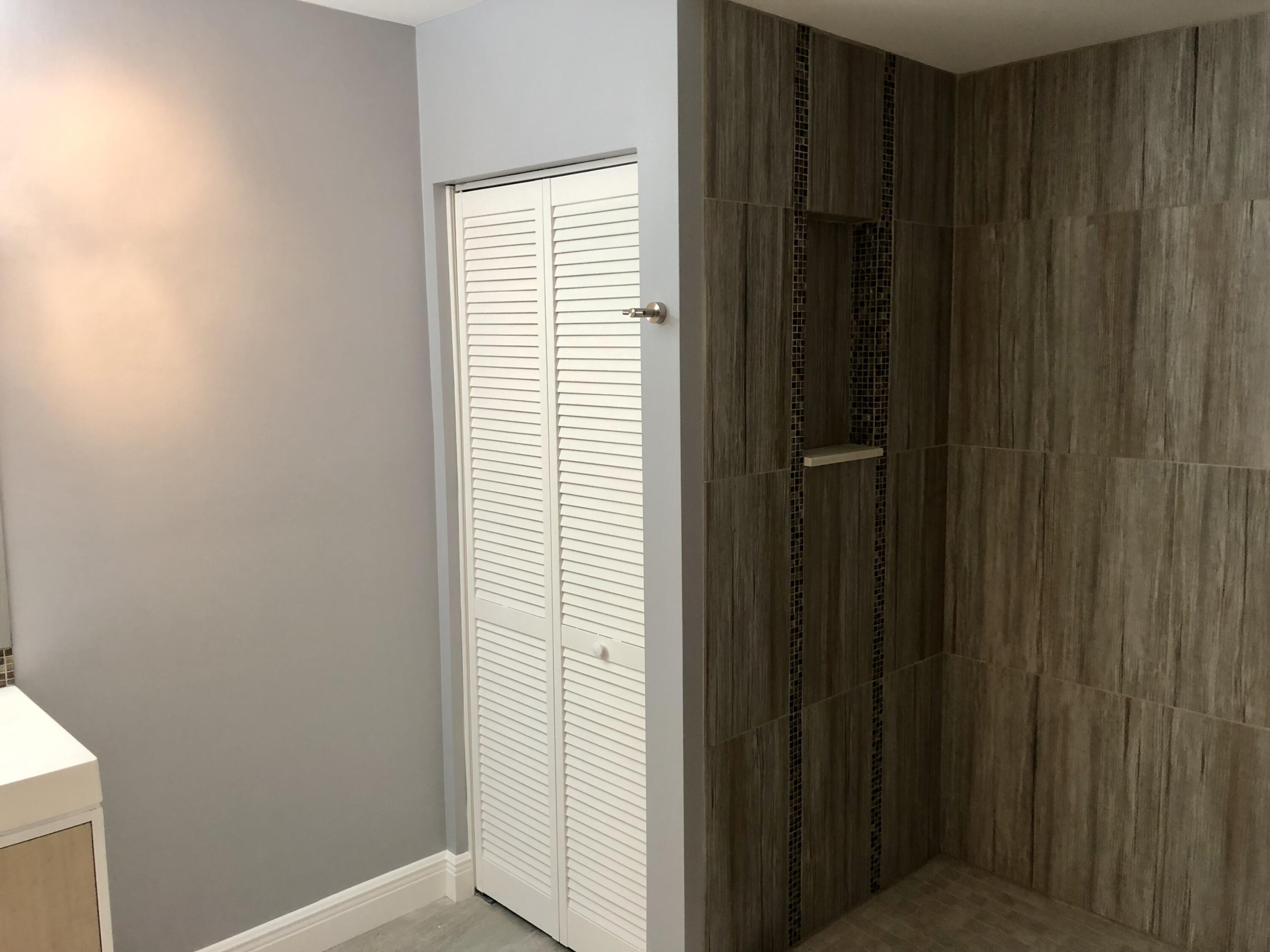 1605 Highway 1, Unit 4F Jupiter, FL 33477 - Photo 12 of 22 IMG_3370