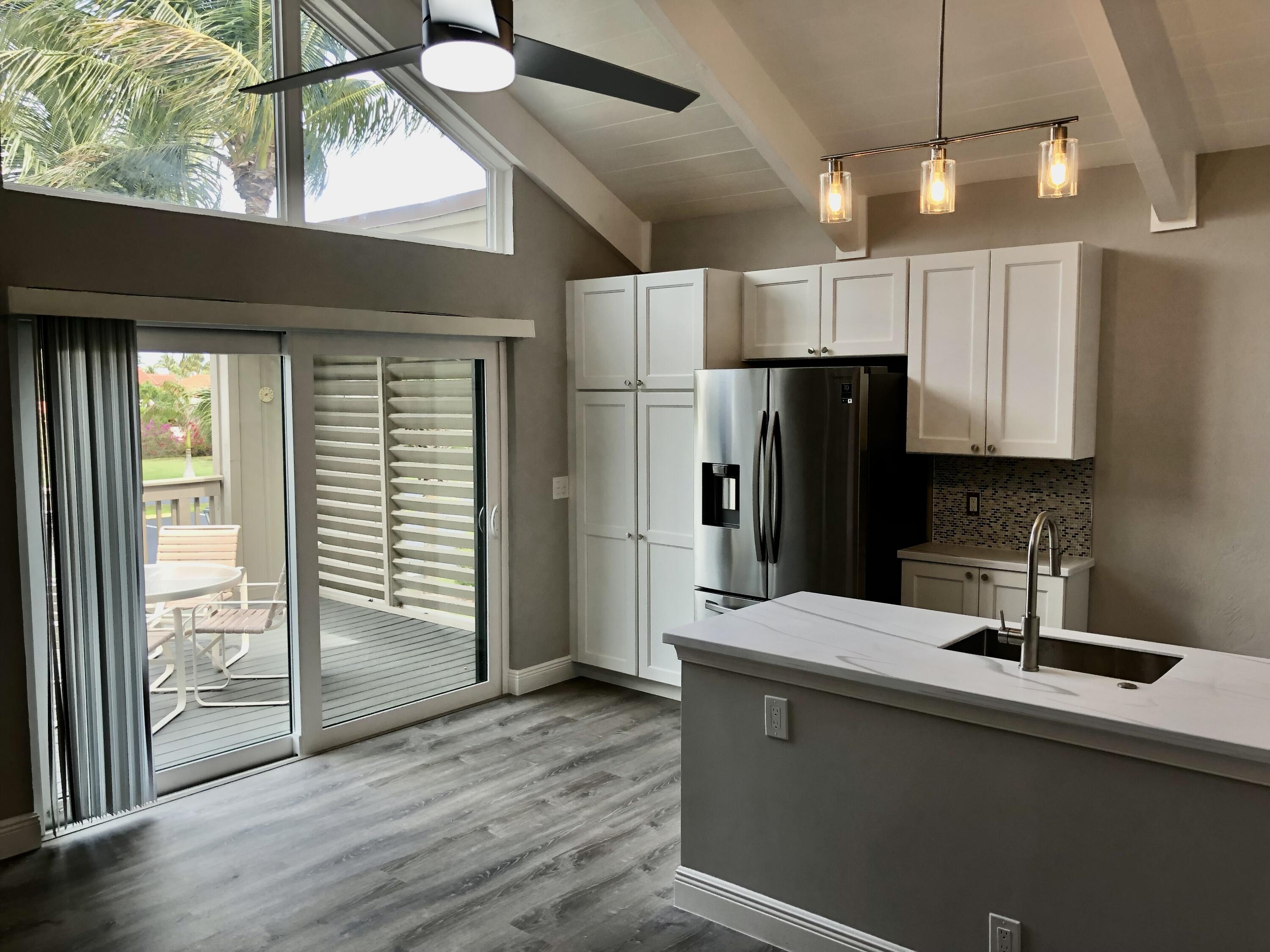 1605 Highway 1, Unit 4F Jupiter, FL 33477 - Photo 4 of 22 IMG_3378