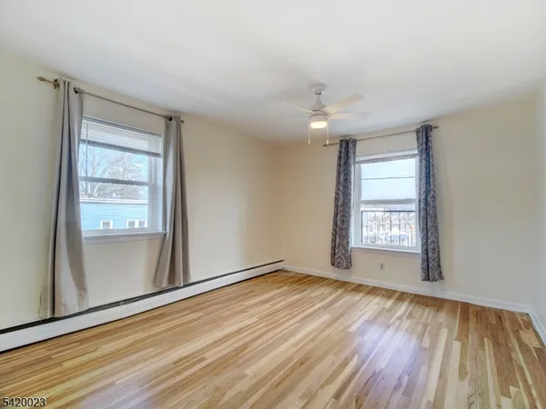 $1,850 | 741 Bloomfield Avenue, Unit A2, Verona, NJ 07044