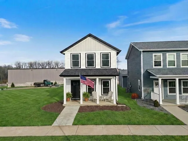 $312,000 | 640 West Main Street, Warsaw, IN 46580