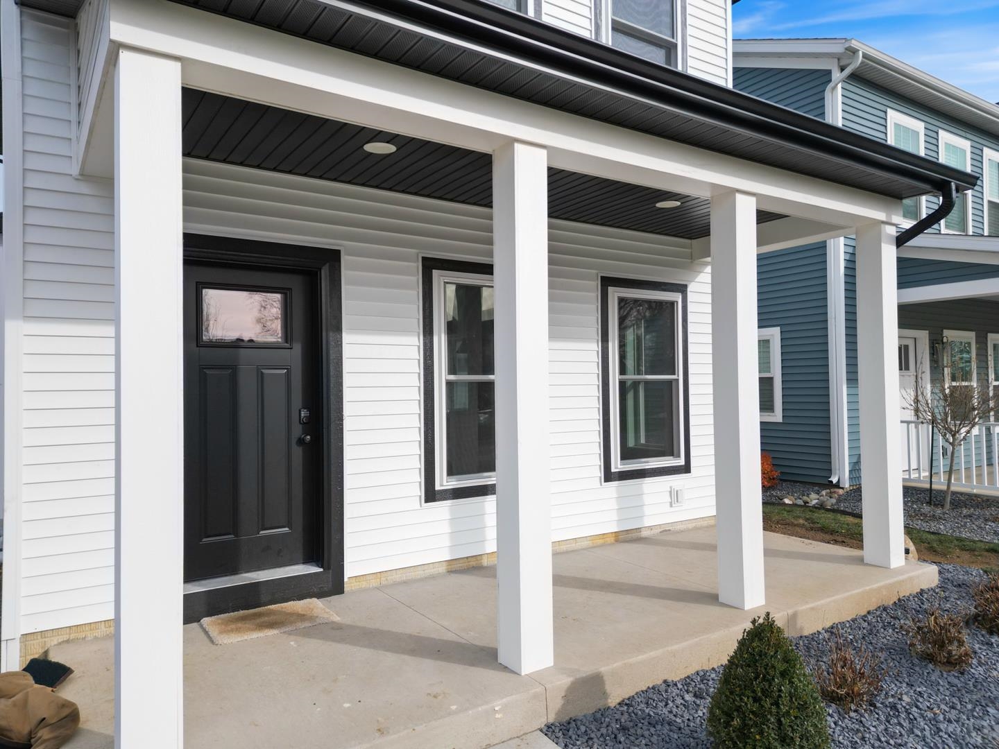 640 West Main Street Warsaw, IN 46580 - Photo 27 of 36