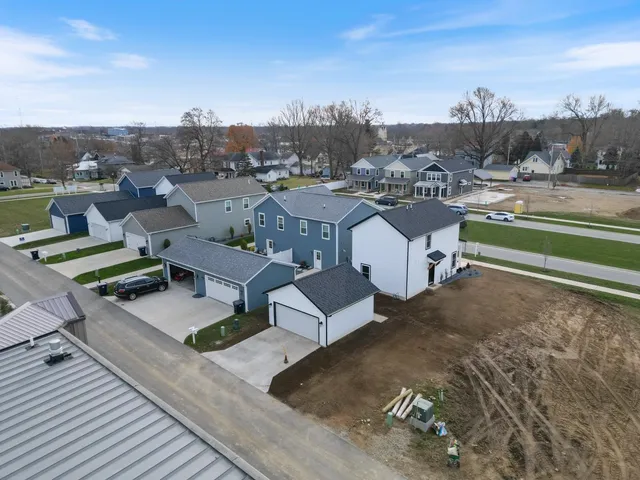 $312,000 | 640 West Main Street, Warsaw, IN 46580