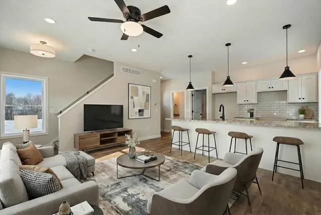 $312,000 | 640 West Main Street, Warsaw, IN 46580