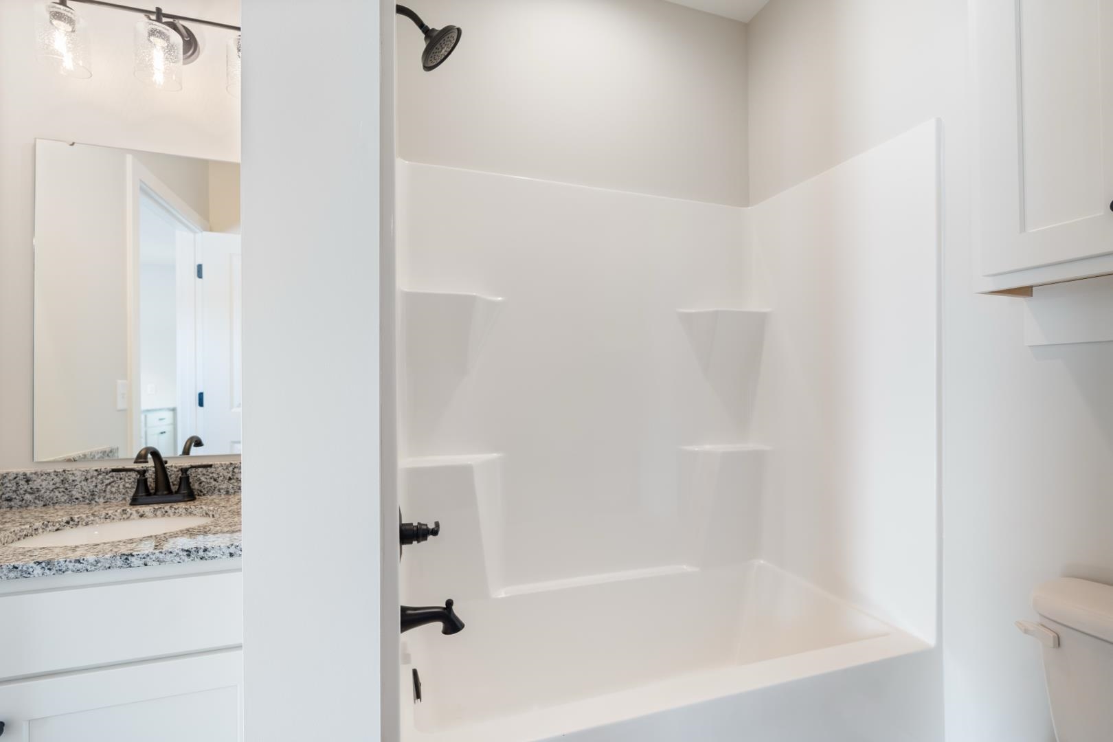 640 West Main Street Warsaw, IN 46580 - Photo 9 of 36