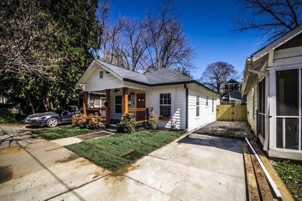 1110 McDaniel Street Southwest Atlanta, GA 30310 - Photo 3 of 15