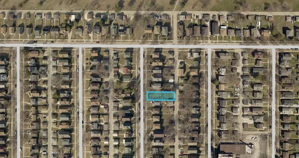 $1 | 4352 North 17th Street, Milwaukee, WI 53209