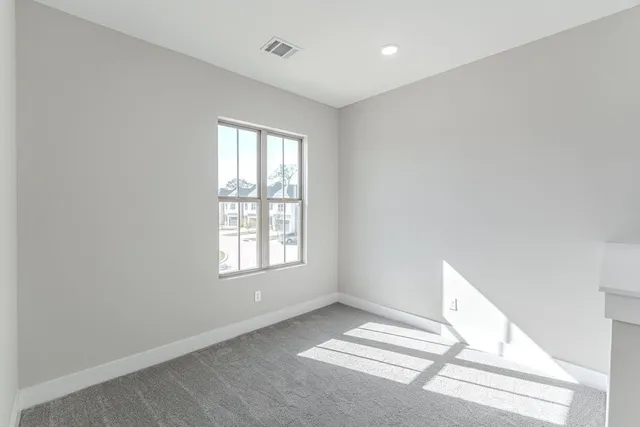 $2,590 | 15038 Wunderlust, Houston, TX 77069