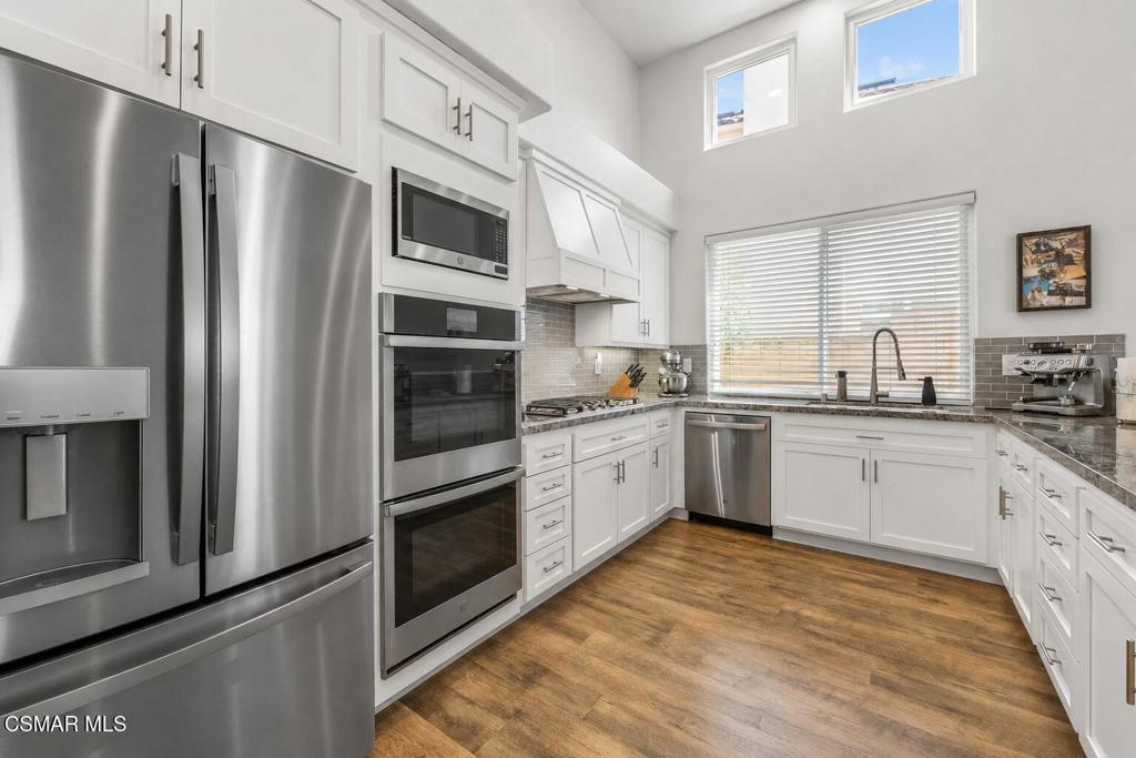 4177 Kingsview Road Moorpark, CA 93021 - Photo 9 of 28