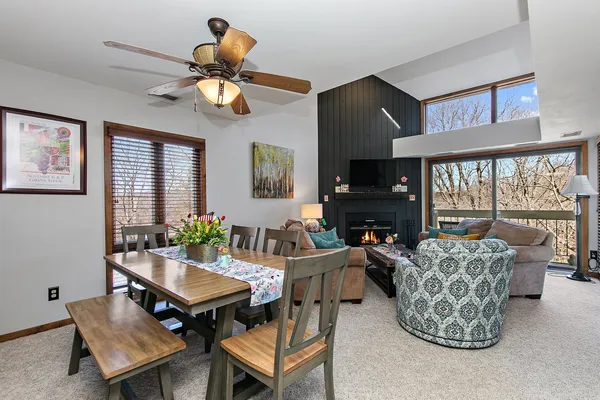 $309,000 | A22 Long Bay Point Drive, Unit A22, Galena, IL 61036