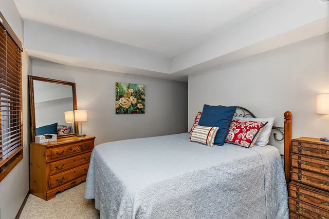 $329,900 | A22 Long Bay Point Drive, Unit A22, Galena, IL 61036