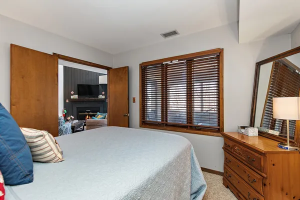 $309,000 | A22 Long Bay Point Drive, Unit A22, Galena, IL 61036