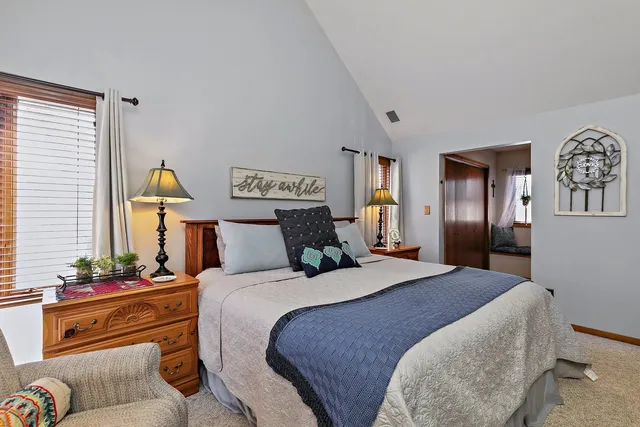 $329,900 | A22 Long Bay Point Drive, Unit A22, Galena, IL 61036