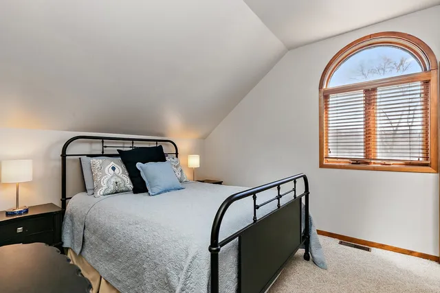 $329,900 | A22 Long Bay Point Drive, Unit A22, Galena, IL 61036