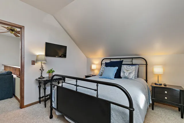 $329,900 | A22 Long Bay Point Drive, Unit A22, Galena, IL 61036