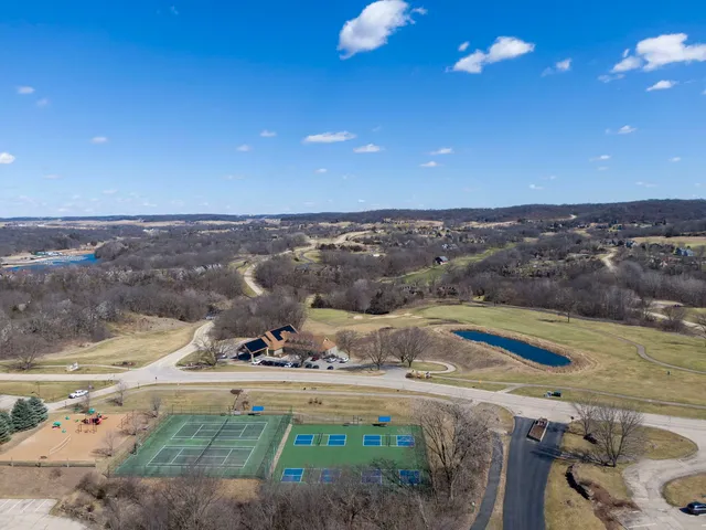 $329,900 | A22 Long Bay Point Drive, Unit A22, Galena, IL 61036