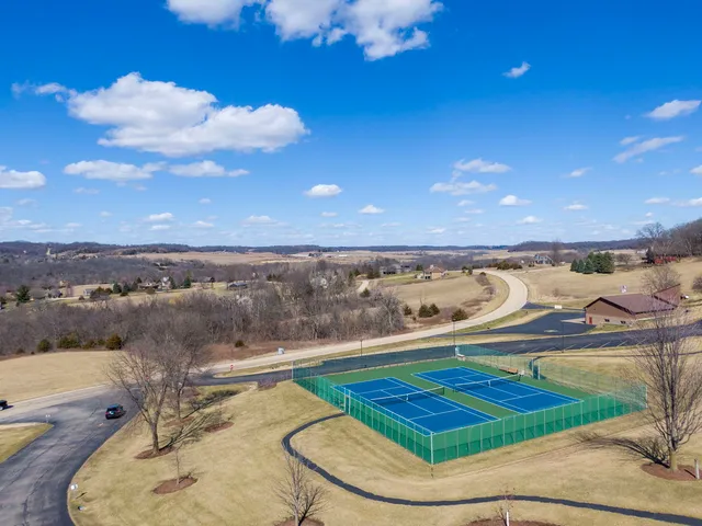 $329,900 | A22 Long Bay Point Drive, Unit A22, Galena, IL 61036