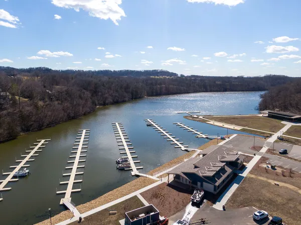 $309,000 | A22 Long Bay Point Drive, Unit A22, Galena, IL 61036