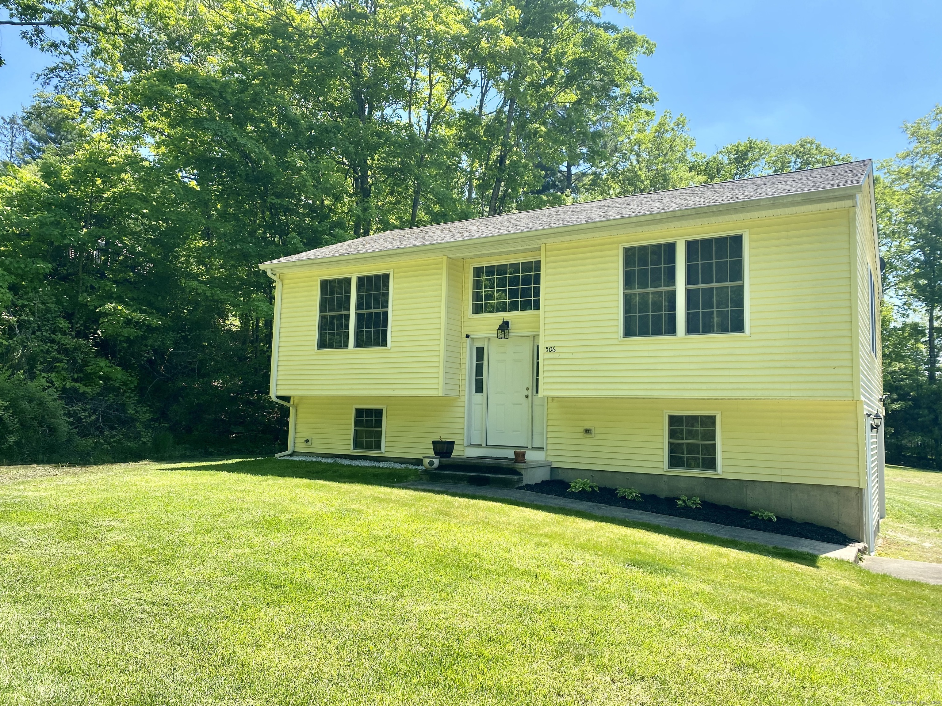 506 Rickey Way Dayville, CT 06241 - Photo 1 of 1